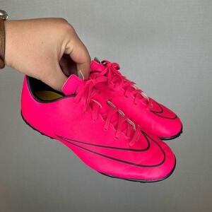 Nike Mercurial Victory V TF Kids Soccer Shoes Hyper Pink 651641-660 Size 3Y